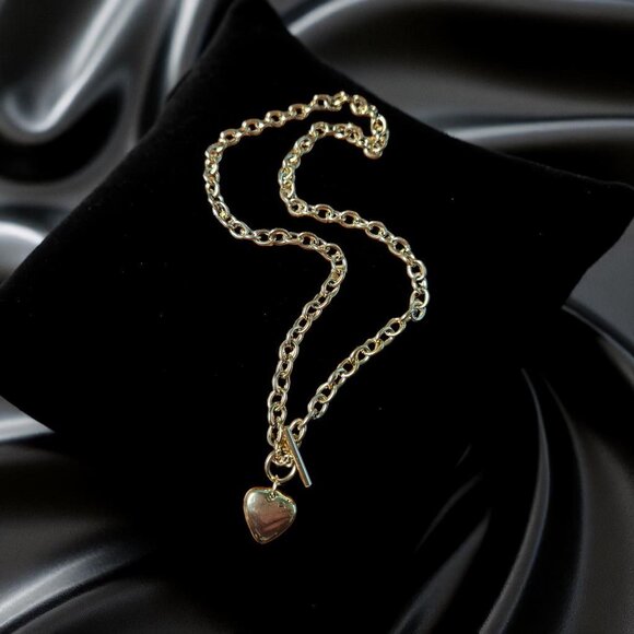 Golden Embrace 18-Karat Gold Plated Heart Charm Toggle Necklace - Picture 1 of 6